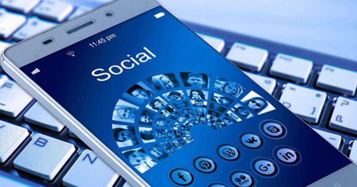 Mídia Social - Estratégias de Venda e Compra online 